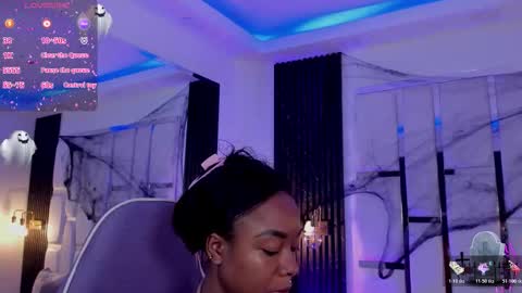 Miia Schwarz  online show from 11/03/25, 04:58