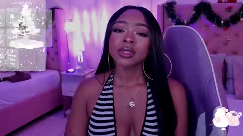 Miia Schwarz  online show from 12/20/25, 01:34