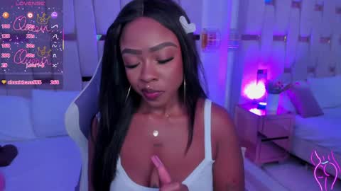 Miia Schwarz  online show from 04/24/26, 12:24