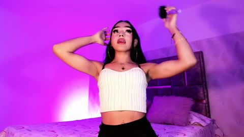   online show from 12/18/25, 01:44