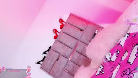   online show from 02/15/26, 09:41