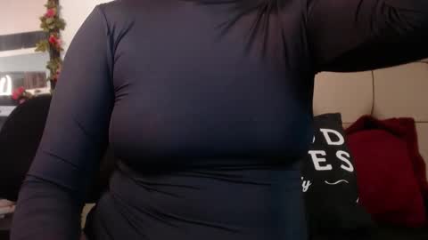 miia online show from 11/14/25, 06:17