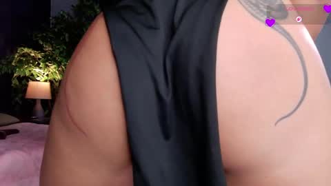 miia_sttone online show from 04/21/26, 05:06