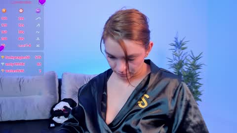 Miia 3 online show from 01/15/25, 02:56