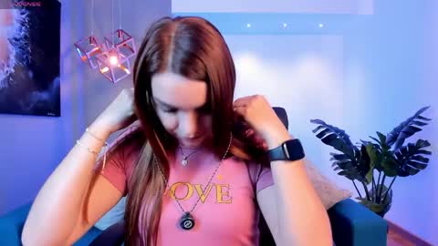 Miia 3 online show from 04/20/26, 12:08