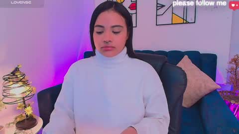 Snapshot of miiaa7_ chatting on 05/27/26, 01:57 Ma is my name I invite you to check out my wish list for my birthday online show from 05/27/26, 01:57