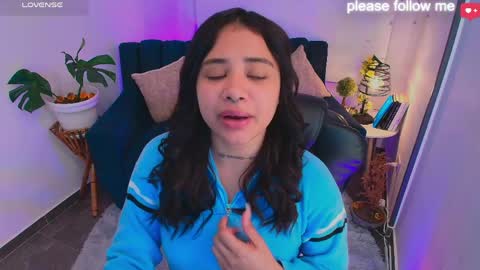 Snapshot of miiaa7_ chatting on 05/31/26, 04:25 Ma is my name I invite you to check out my wish list for my birthday online show from 05/31/26, 04:25