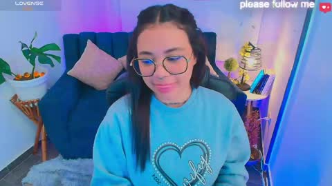 Snapshot of miiaa7_ chatting on 06/06/26, 12:43 Ma is my name I invite you to check out my wish list for my birthday online show from 06/06/26, 12:43