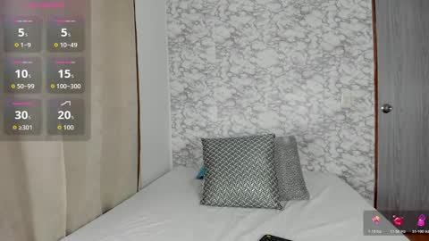 miiaa_monroe online show from 11/19/25, 11:21