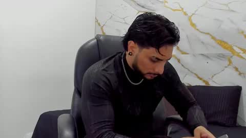 Daniel online show from 01/10/26, 01:35