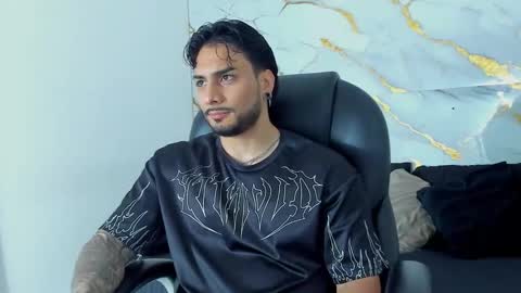 Daniel online show from 01/13/26, 01:05