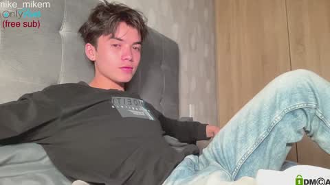 Watch me fucking in NEW ACCOUNT LOLA  online show from 01/01/25, 11:29