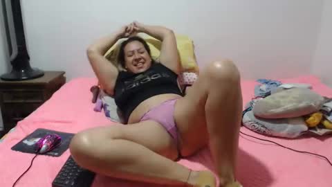 Miilu74 online show from 10/01/25, 04:18