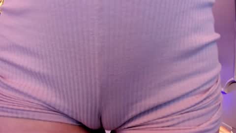 miilu  online show from 01/30/25, 09:36