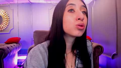 miilu  online show from 02/01/25, 06:54