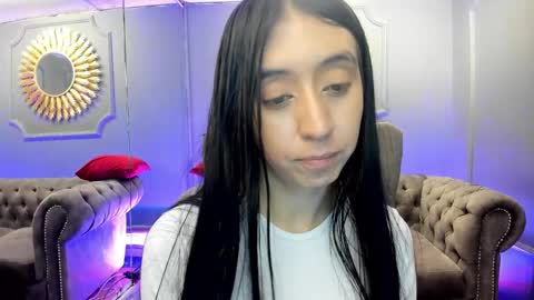 miilu  online show from 02/15/25, 04:03