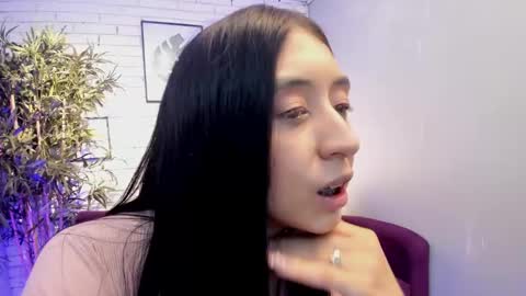 miilu  online show from 03/02/25, 02:19