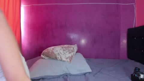 Sarah online show from 02/17/26, 06:58