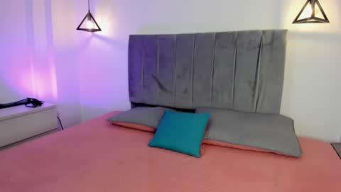 Snapshot of miiss_greyy chatting on 03/08/25, 07:09 miiss_greyy online show from 03/08/25, 07:09