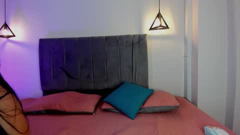 Snapshot of miiss_greyy chatting on 03/09/25, 07:15 miiss_greyy online show from 03/09/25, 07:15