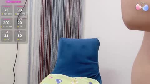 Snapshot of miixuuee chatting on 02/22/26, 01:51 Ema online show from 02/22/26, 01:51