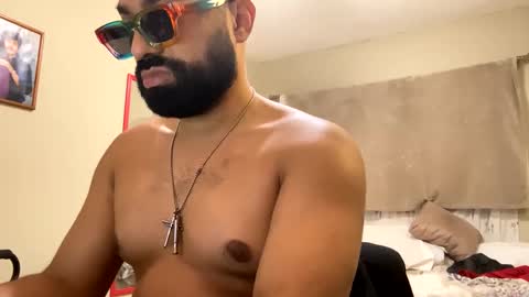 Snapshot of mik138 chatting on 09/10/25, 11:05 mik138 online show from 09/10/25, 11:05