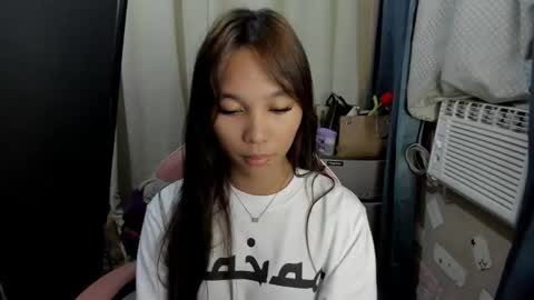 MIKA online show from 03/02/26, 02:35