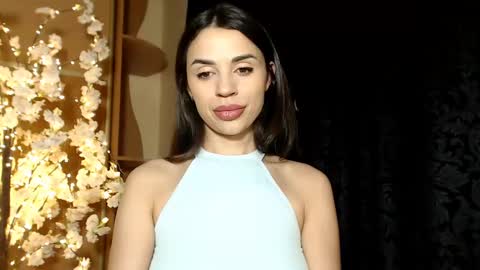 Mika online show from 01/02/25, 10:48