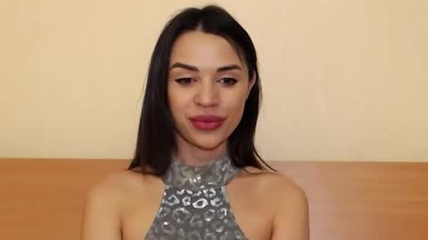 Mika online show from 02/06/25, 09:43