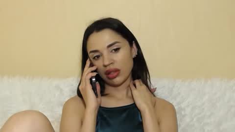 Mika online show from 03/03/25, 05:29