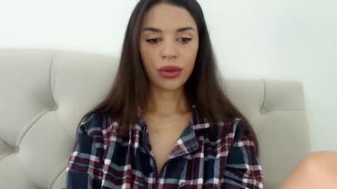 Mika online show from 10/04/25, 09:29