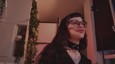 mika_moon_ online show from 10/26/25, 01:28