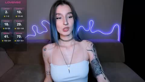 Mika online show from 09/17/25, 06:31