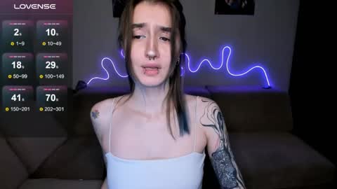 Mika online show from 04/20/26, 02:53