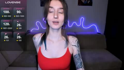 Mika online show from 04/21/26, 02:01