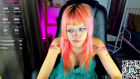 Mika online show from 04/23/26, 12:51