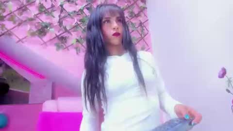 Snapshot of mikaela303av chatting on 10/31/25, 03:18 mikaela303av online show from 10/31/25, 03:18