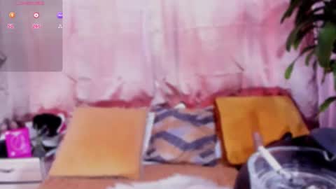 Mikaela Lust online show from 10/28/25, 01:58