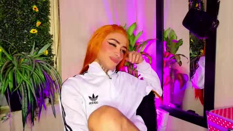 mikaelarangel online show from 10/07/25, 05:15