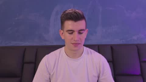 mikael online show from 04/01/26, 04:24