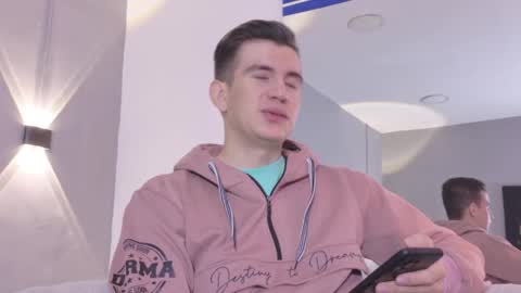 mikael online show from 04/07/26, 03:29