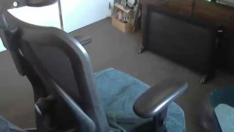 Snapshot of mikagx chatting on 09/08/25, 08:19 CuteSubby online show from 09/08/25, 08:19