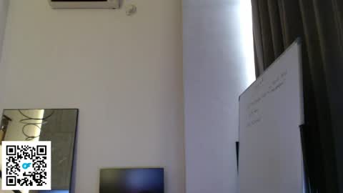 Mikamilkies online show from 05/26/26, 10:33