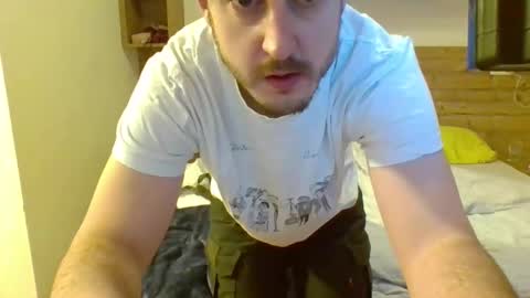 Snapshot of mikanmikic2 chatting on 03/08/26, 11:30 mikanmikic2 online show from 03/08/26, 11:30
