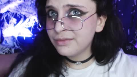 Mika online show from 10/16/25, 10:11