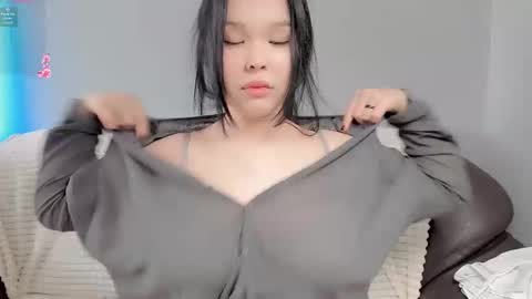 mikasssu online show from 11/13/25, 10:58