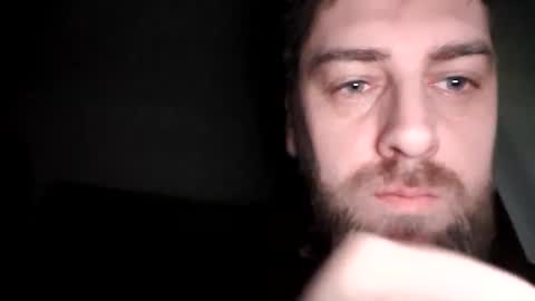 Mika online show from 01/10/25, 04:33