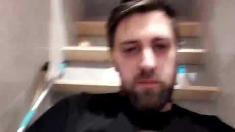 Mika online show from 02/24/25, 05:09