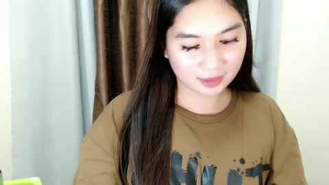 Kyla online show from 11/17/25, 05:52