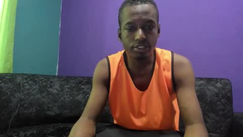 Mike Steven --- Independent Model--- online show from 03/08/26, 08:34
